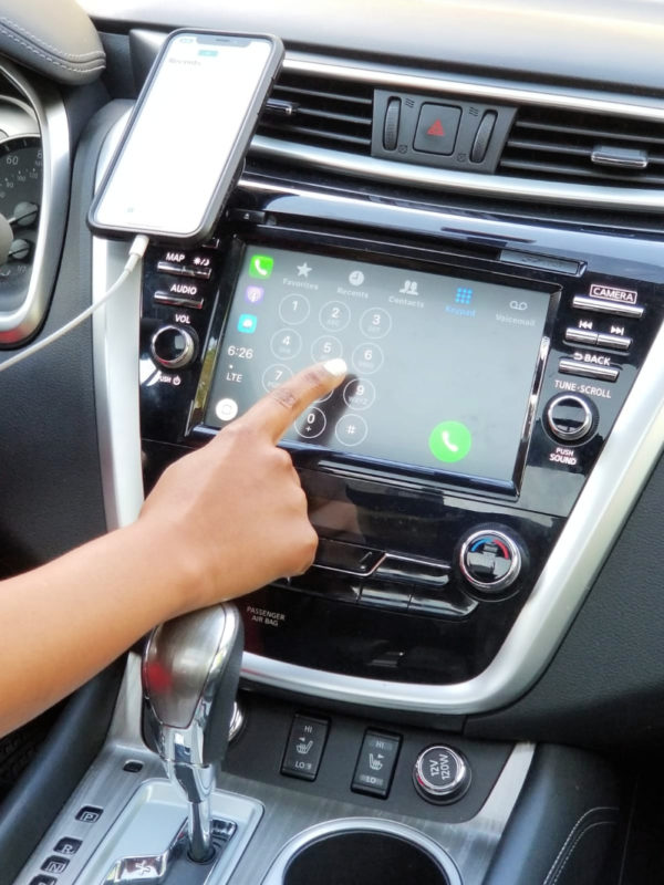 Apple Car Play Safe Driving Phone And Text Access