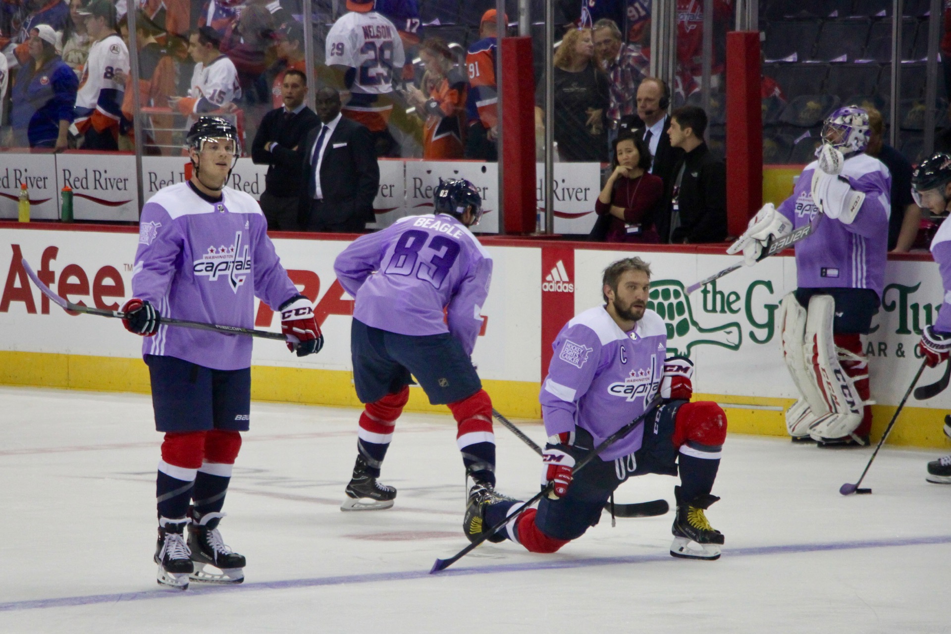 2017 CapsFightCancer Warmup Photos
