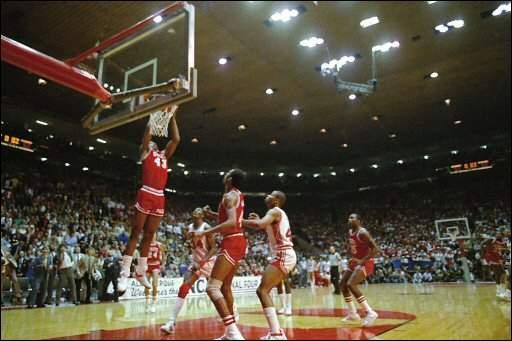 lorenzo charles dunk