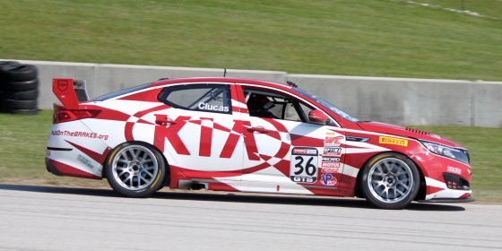 Kia-Racing-Optima-Clucas - 3