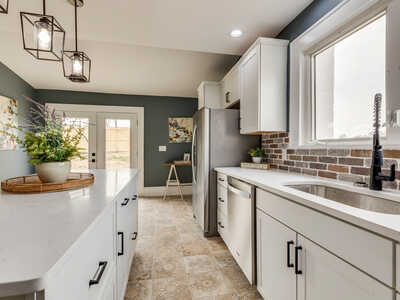 Suncrest Dr photo 5