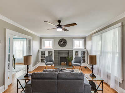 Suncrest Dr photo 3