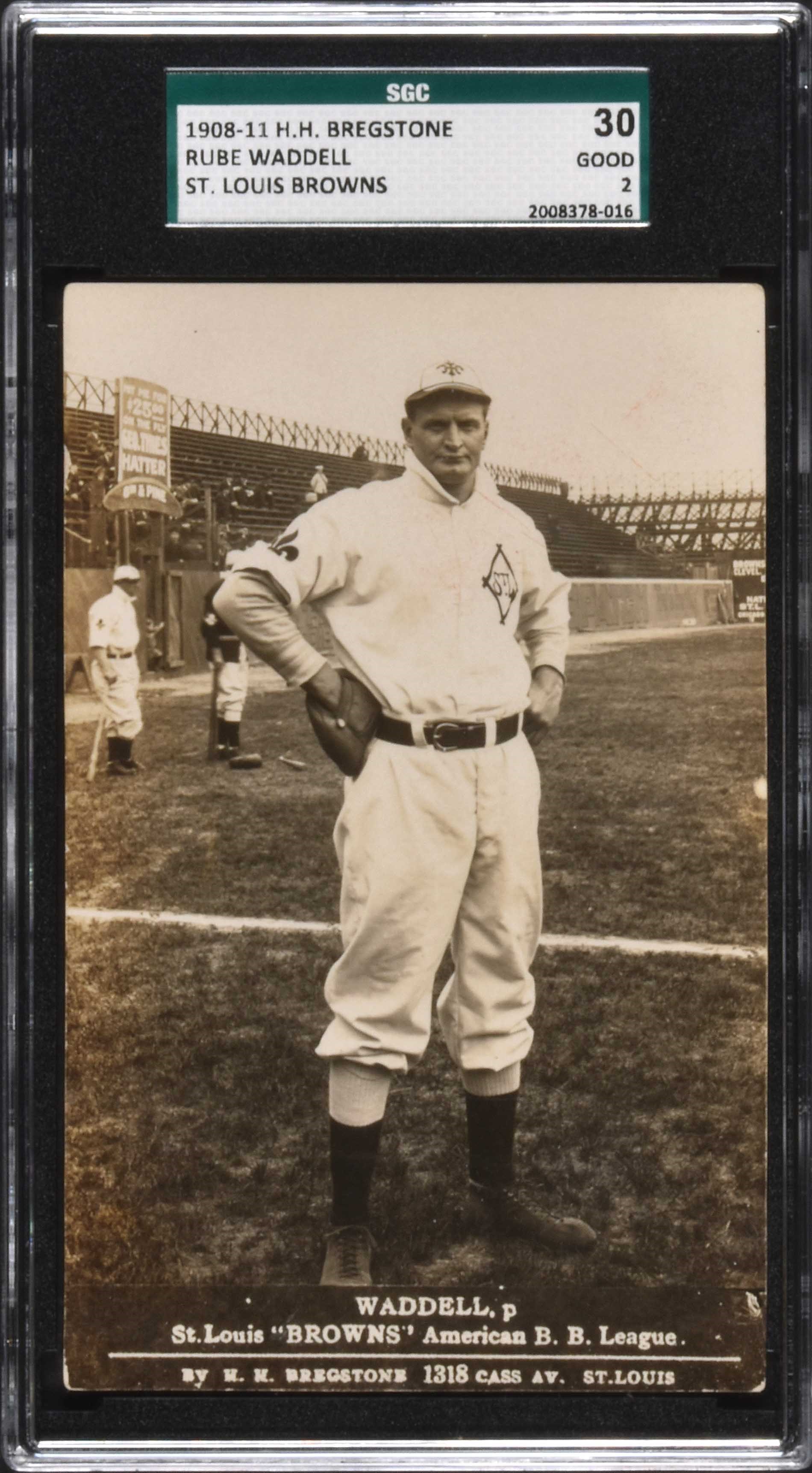 Robert Edward Auctions - The Premiere Sports Auction House