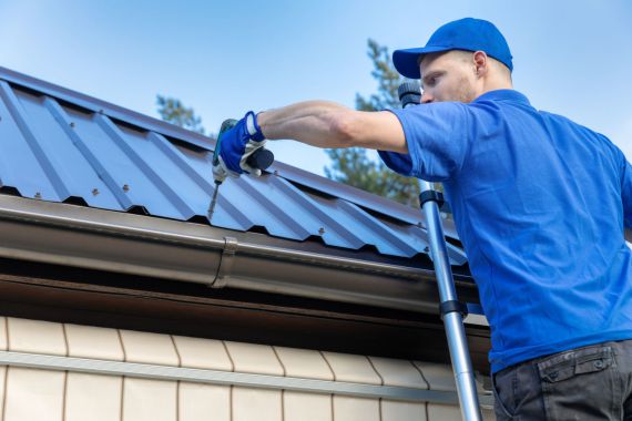 ROOFING COMPANIES