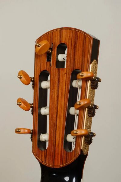 File:Guitar headstock 2.jpg